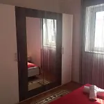 Apartamento Roko St *